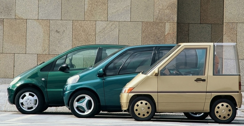 Illustration for article titled Mercedes' Vision Of A City Car Was Once A Microscopic Popemobile